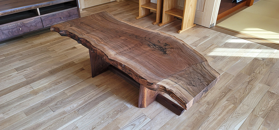 無垢一枚板センターテーブル