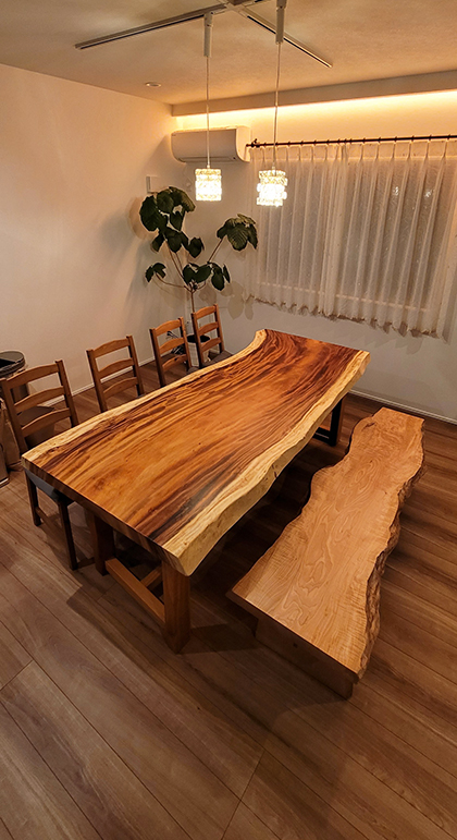 一枚板テーブル販売店