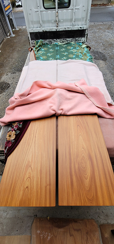 無垢一枚板天板｜会議テーブル