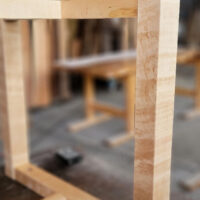 一枚板テーブルの脚