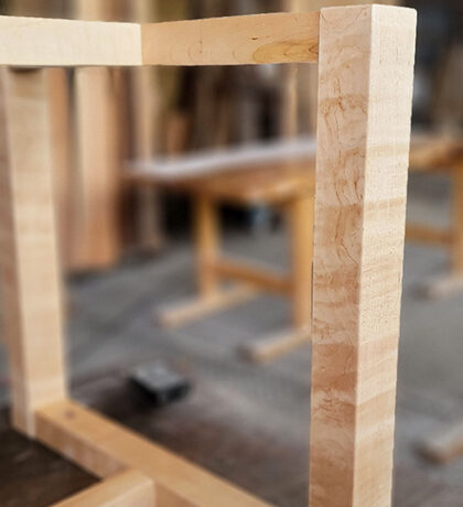 一枚板テーブルの脚