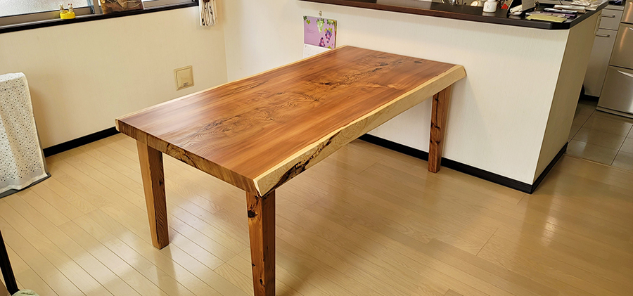 杉一枚板ダイニングテーブル