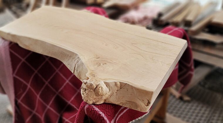 栗一枚板デスク