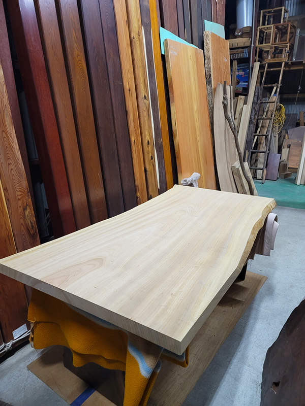楠一枚板テーブル天板