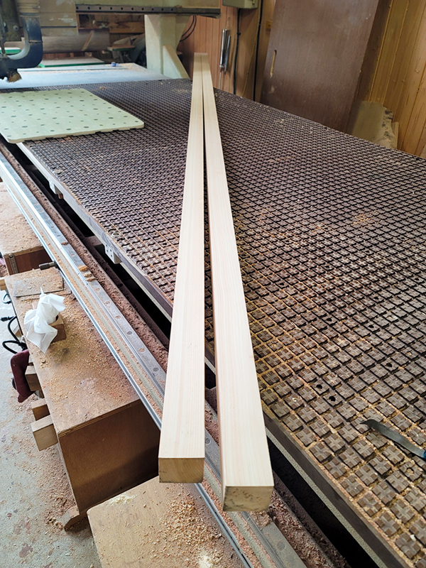 ヒノキの丸棒製作