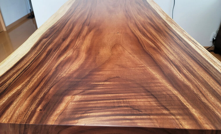 無垢一枚板テーブル製作