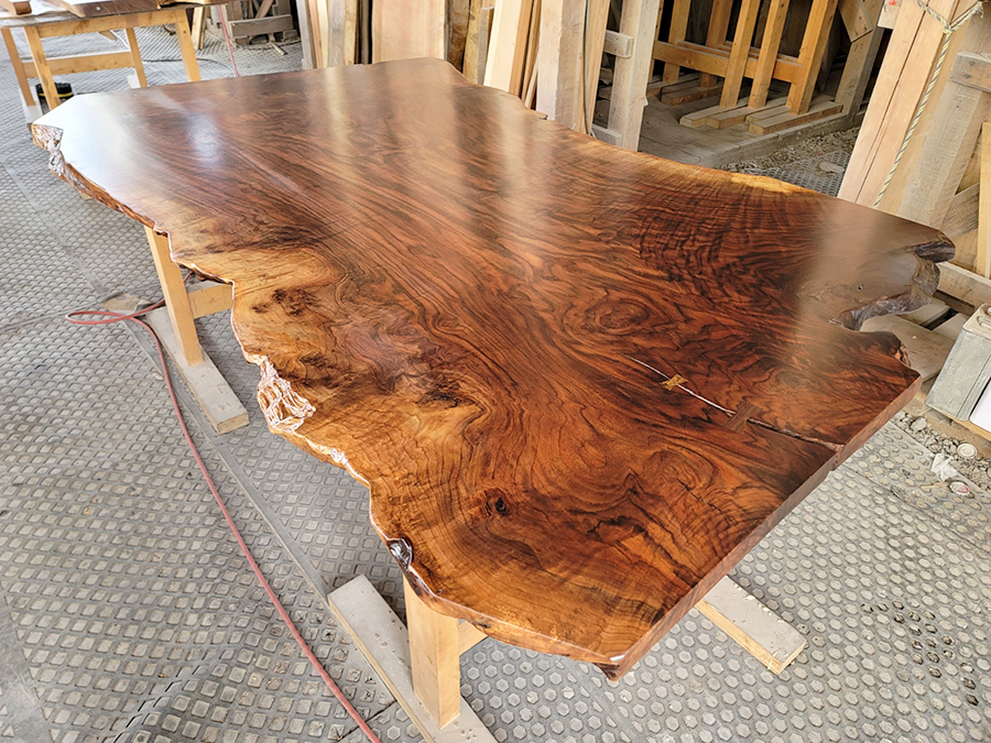 クラロウォルナット一枚板