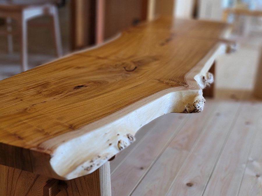 木の一枚板ベンチ