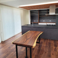 一枚板テーブル