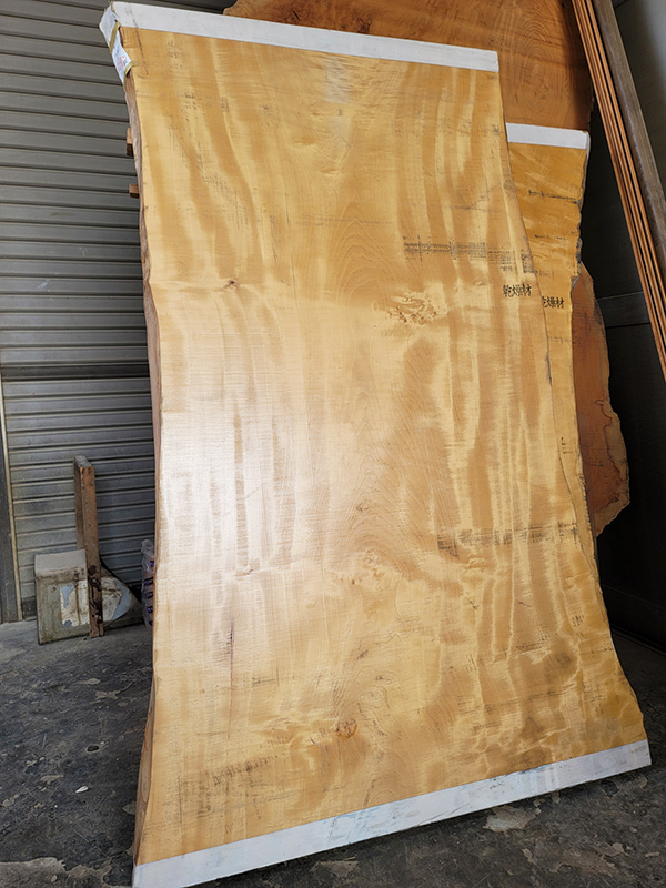 栃一枚板テーブル天板