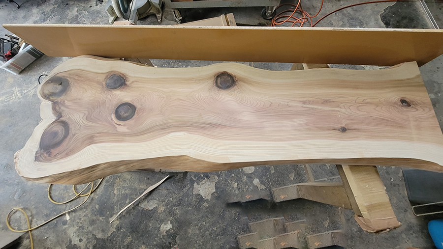 一枚板テレビ台