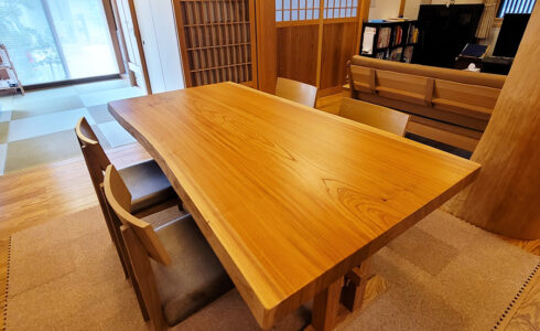 欅一枚板テーブル