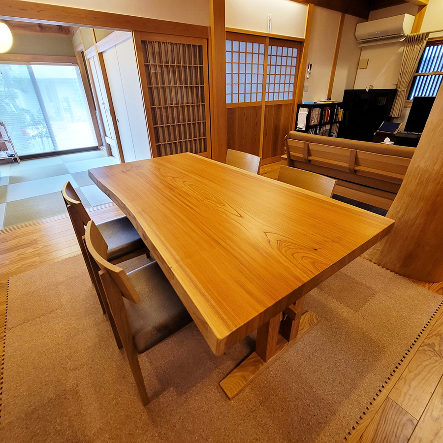 欅一枚板テーブル