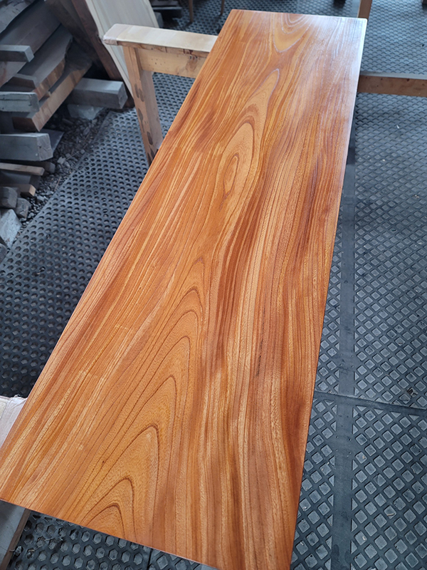 ケヤキ無垢一枚板