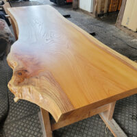 ケヤキ無垢一枚板テーブル