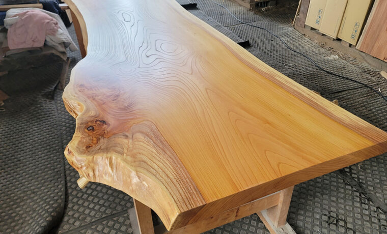 ケヤキ無垢一枚板テーブル