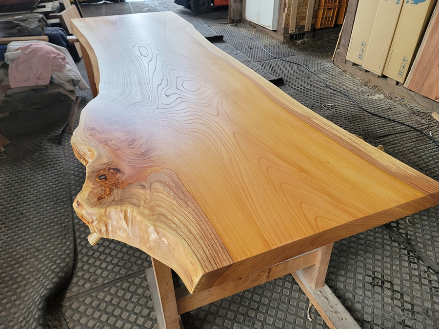 ケヤキ無垢一枚板テーブル