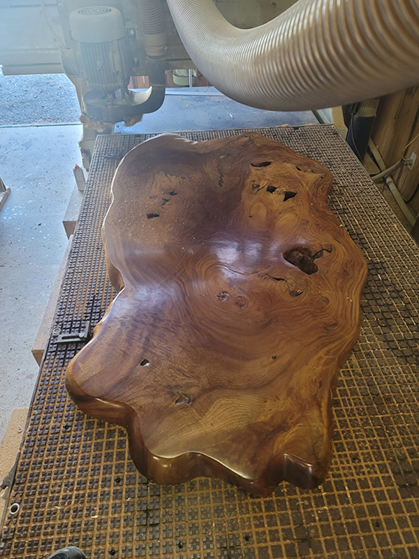 一枚板テーブル仕上げ直し