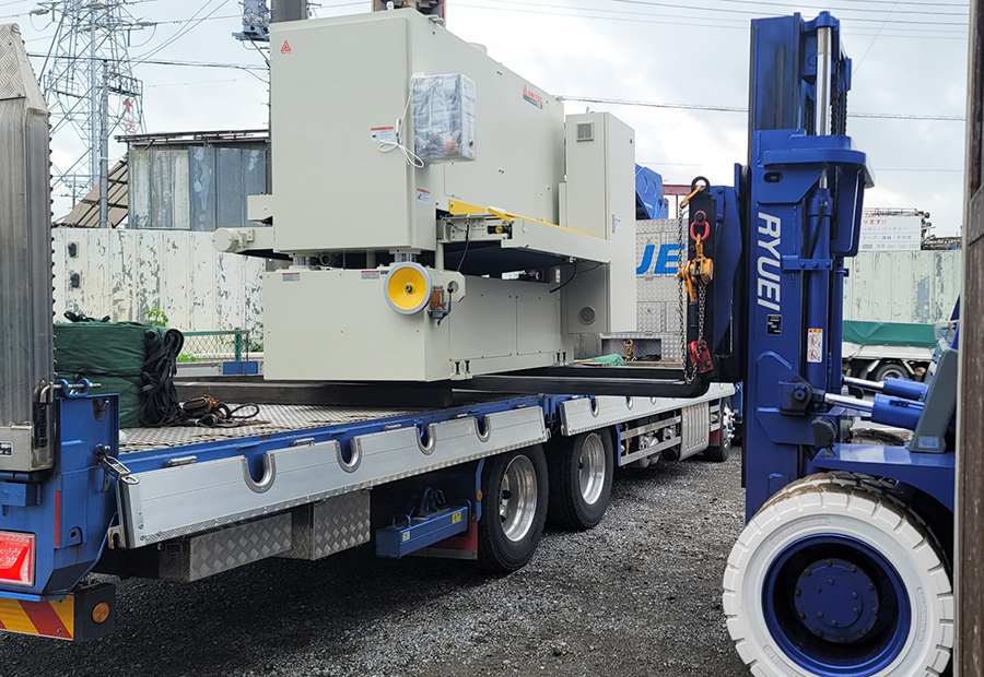 ワイドベルトサンダー