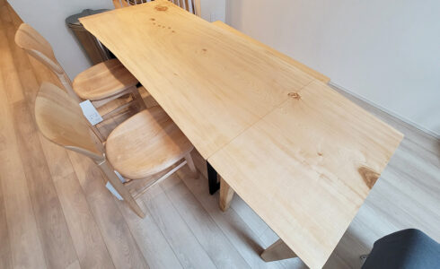 栃の木一枚板テーブル