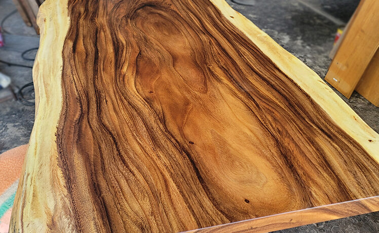 会議用モンキーポット無垢一枚板