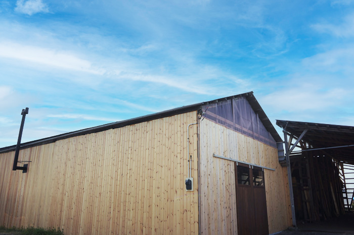 榎本銘木店工房