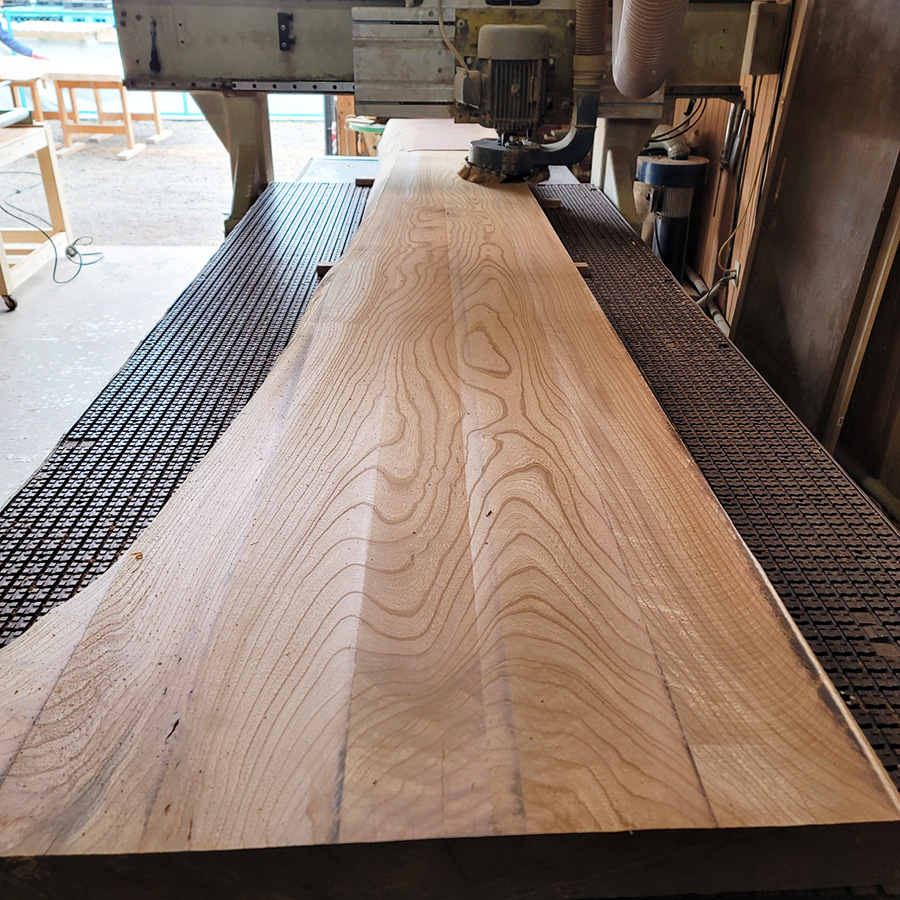 ケヤキ無垢一枚板カウンター