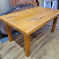 ケヤキ一枚板テーブル