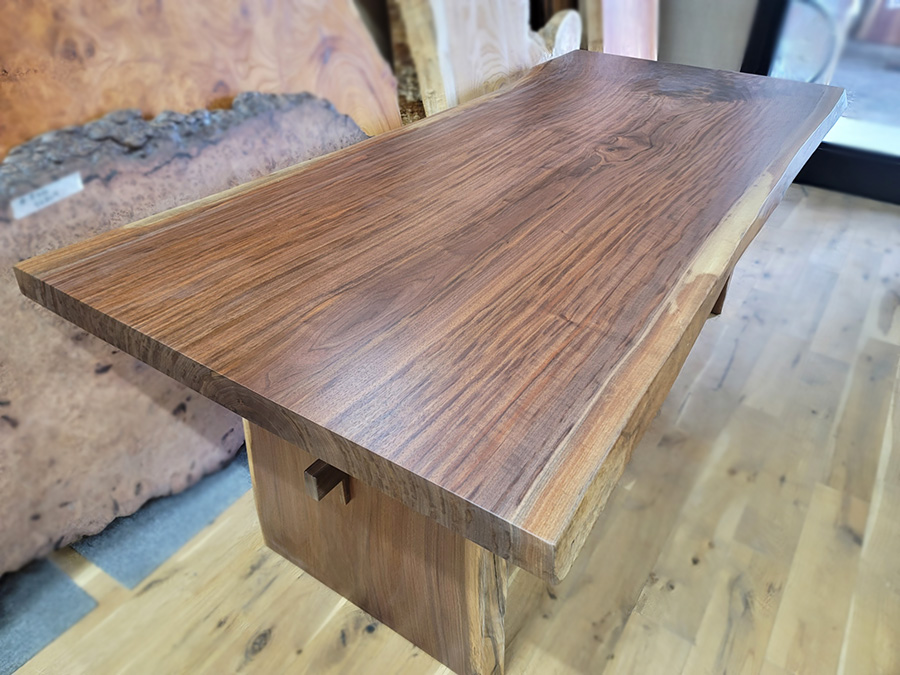 一枚板テーブル