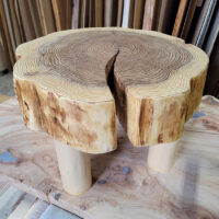 丸い一枚板テーブル