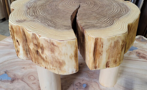 丸い一枚板テーブル