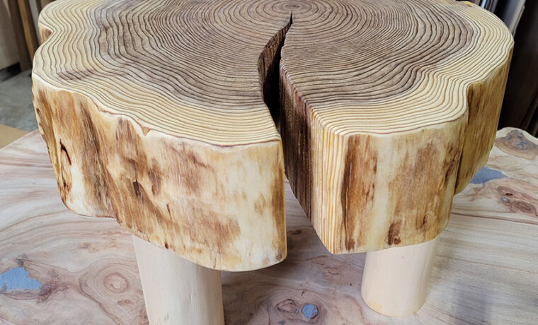 丸い一枚板テーブル