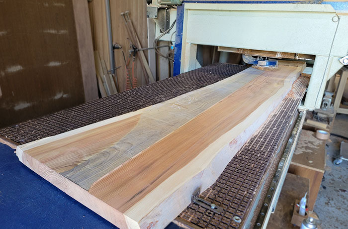 一枚板フラット加工