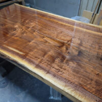 ウォルナット一枚板