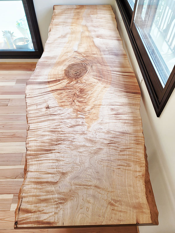 楓杢一枚板カウンター