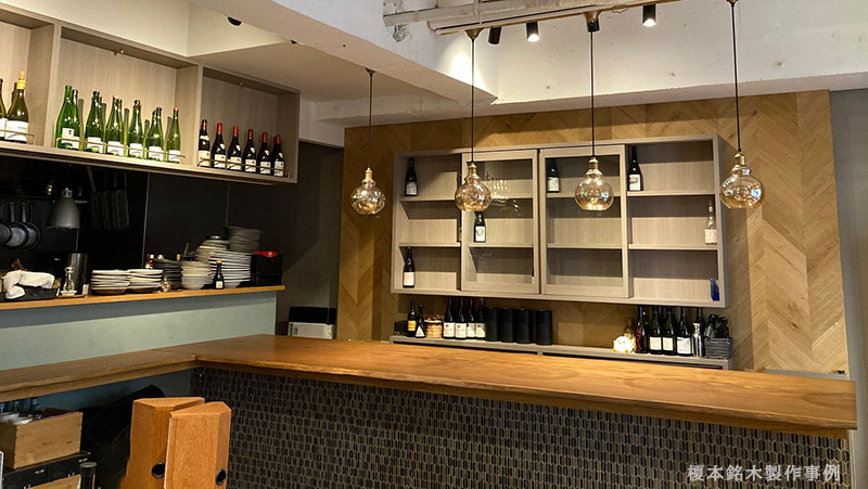 アサメラ一枚板カウンター製作