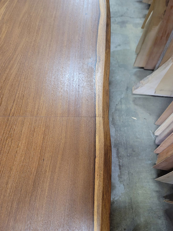 アサメラ一枚板カウンター長さ繋ぎ